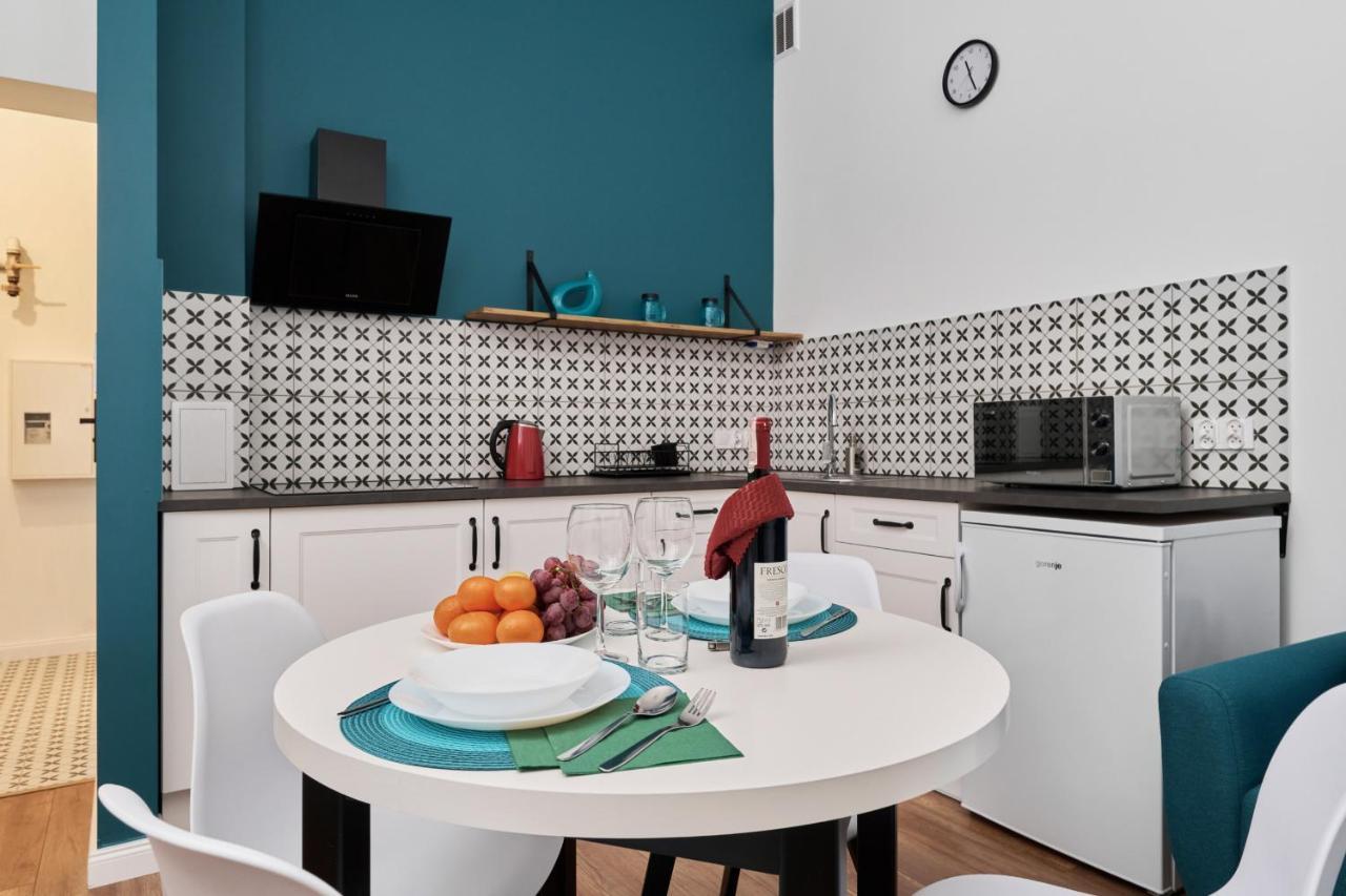Dominikanska Old Town Studio W Kamienicy By Noclegi Renters Wroclaw Bagian luar foto